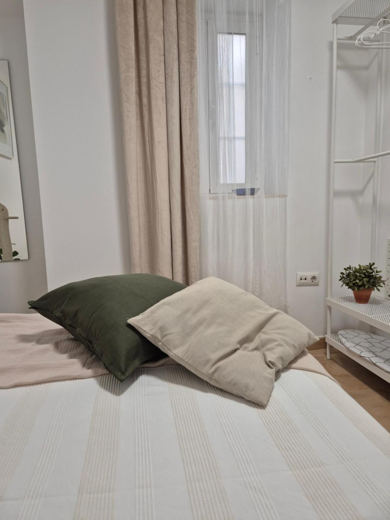 Hostfy Centro San Roman Siviglia Esterno foto